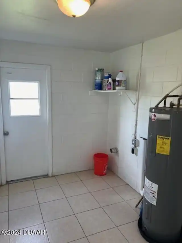 Listing Photo 11