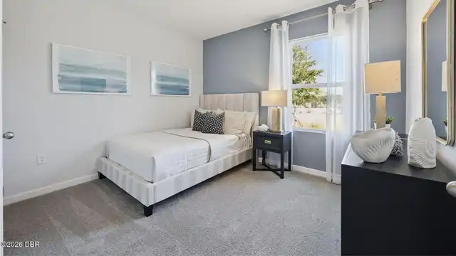 Listing Photo 10