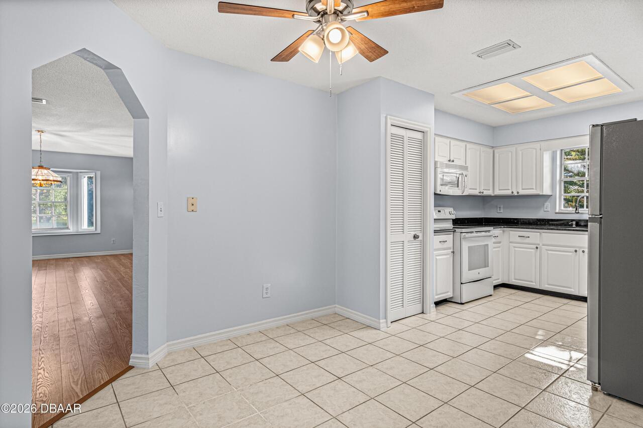 Listing Photo 7