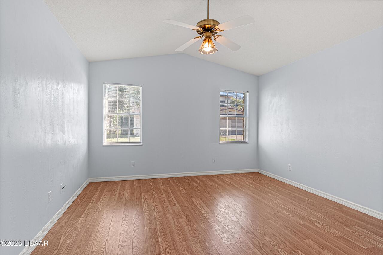 Listing Photo 23