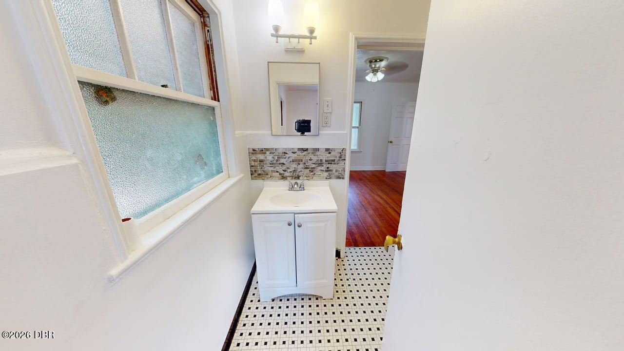 Listing Photo 13