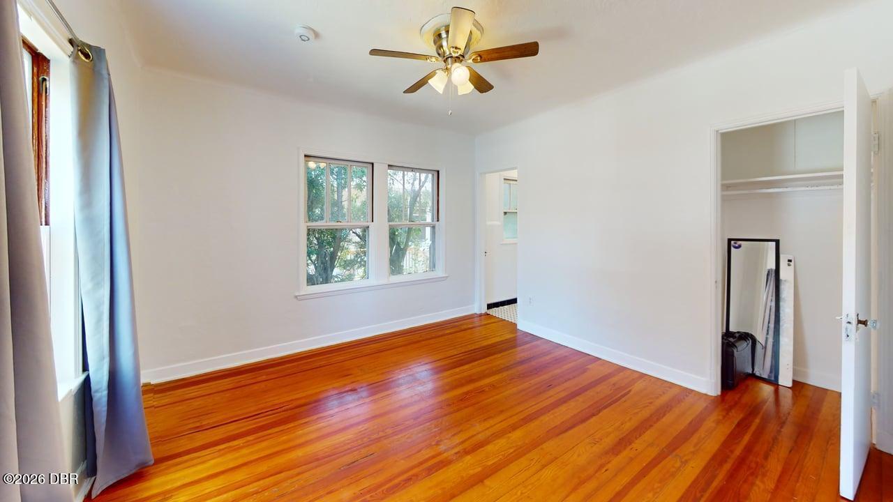 Listing Photo 18