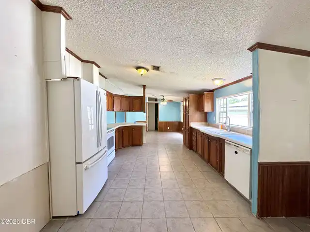 Listing Photo 13
