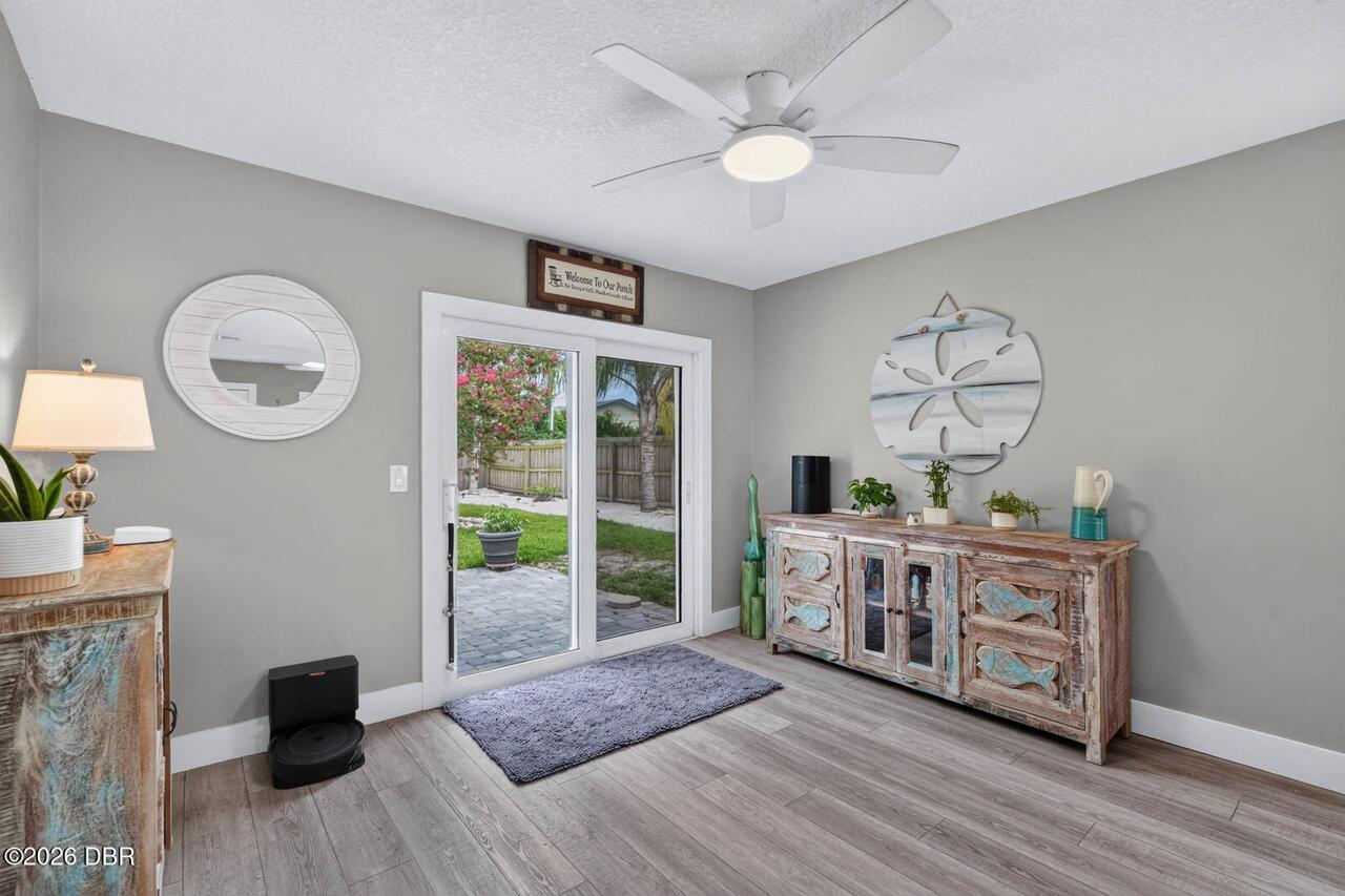Listing Photo 15