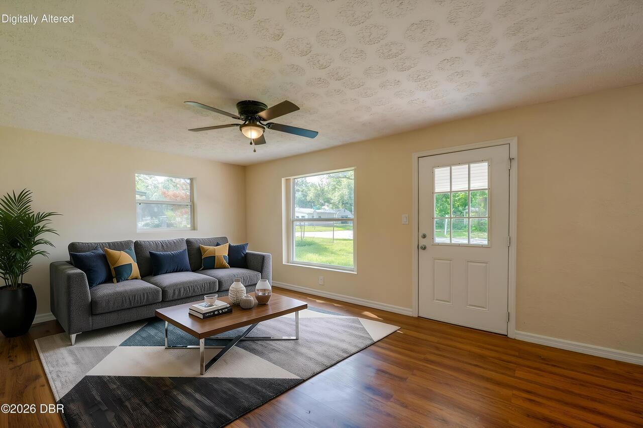 Listing Photo 5