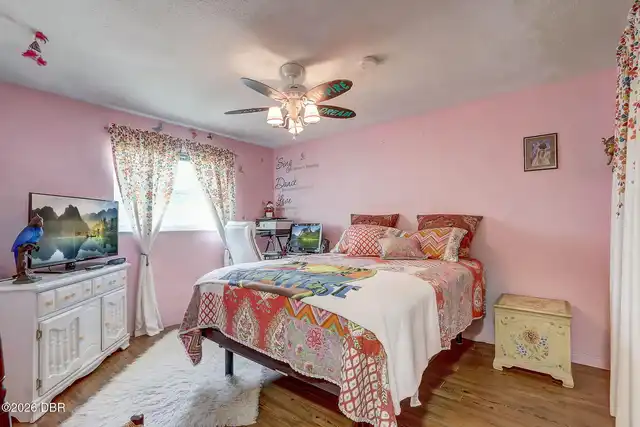 Listing Photo 15