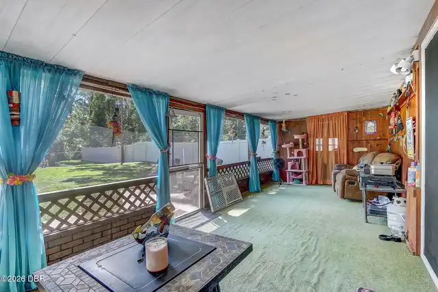 Listing Photo 17