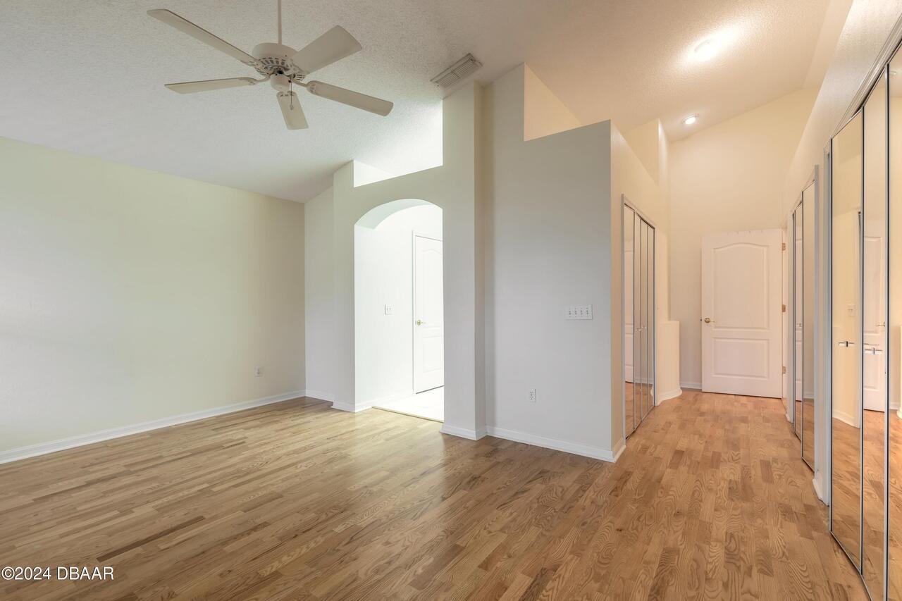 Listing Photo 13