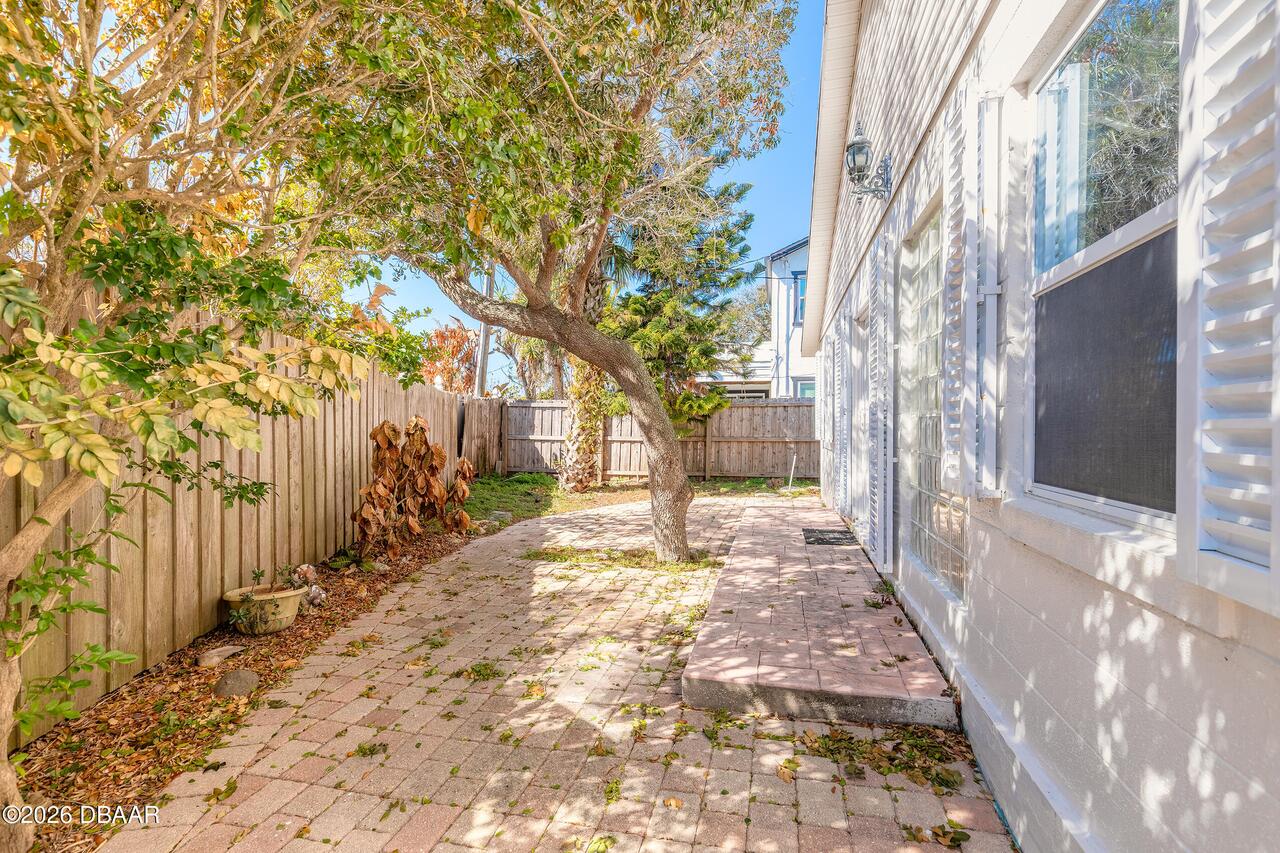 Listing Photo 34