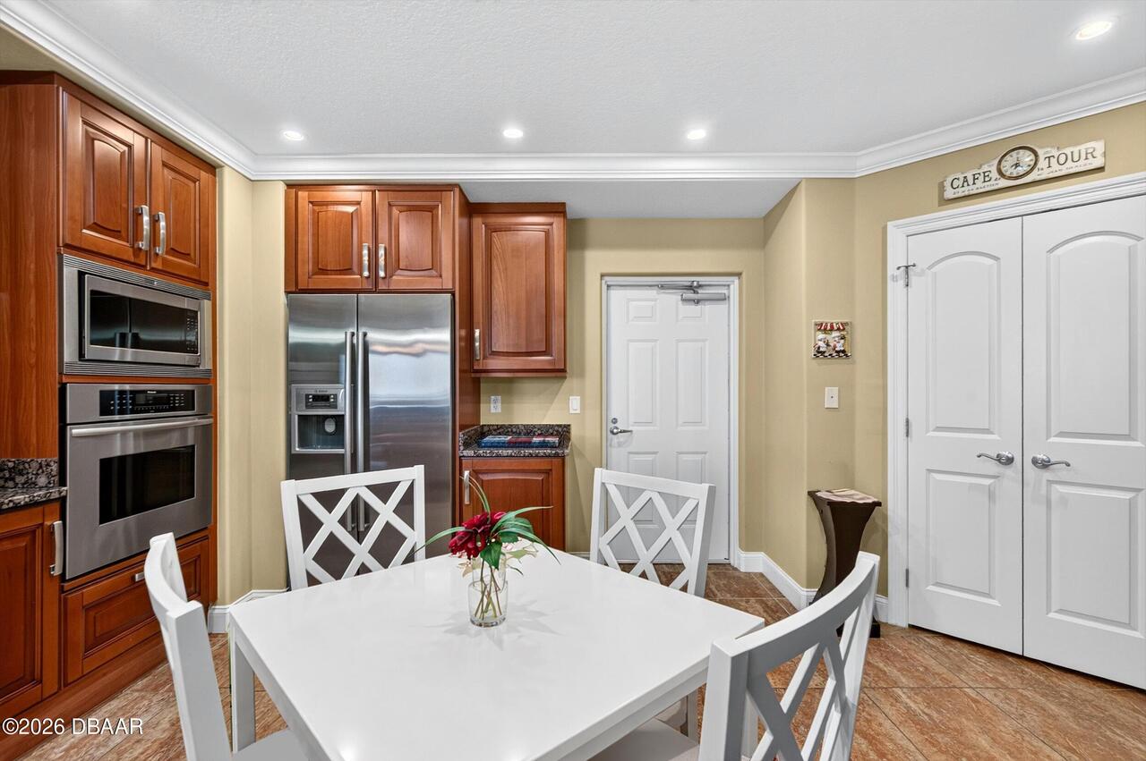 Listing Photo 16
