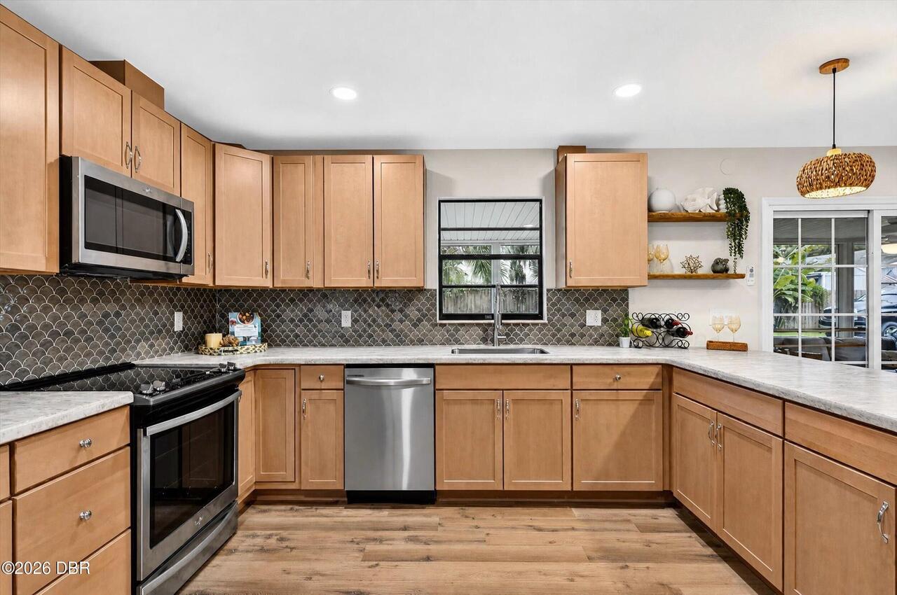 Listing Photo 18