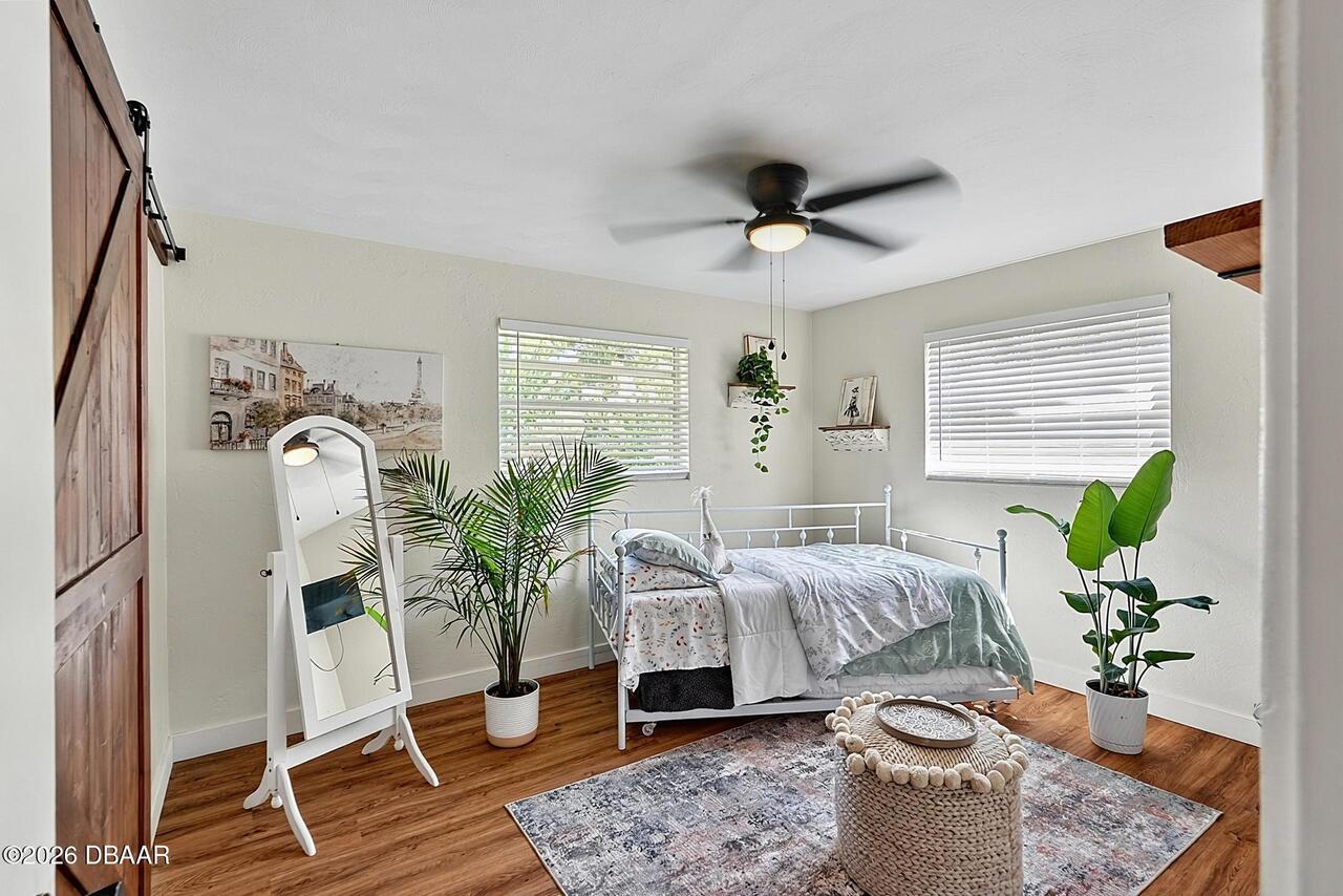 Listing Photo 15