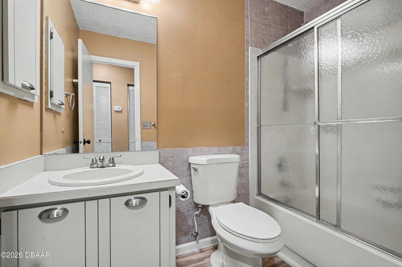 Listing Photo 14
