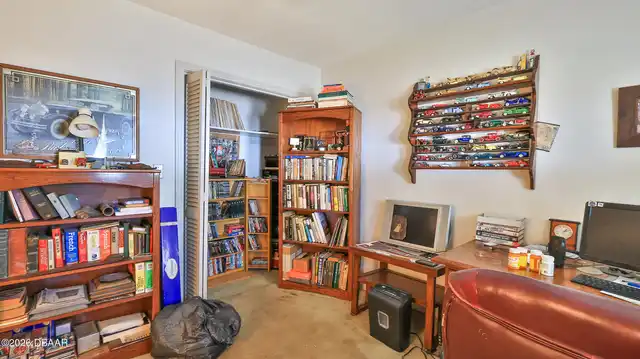 Listing Photo 18