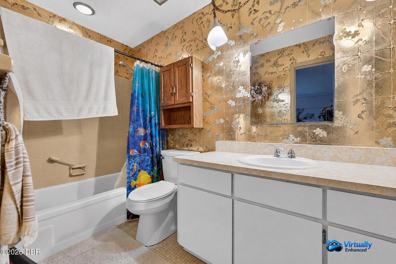 Listing Photo 11