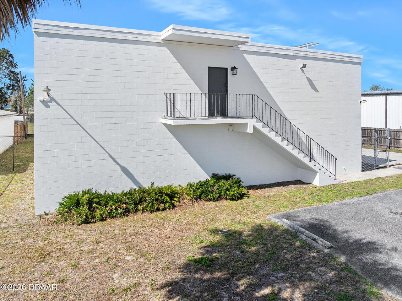 Listing Photo 6