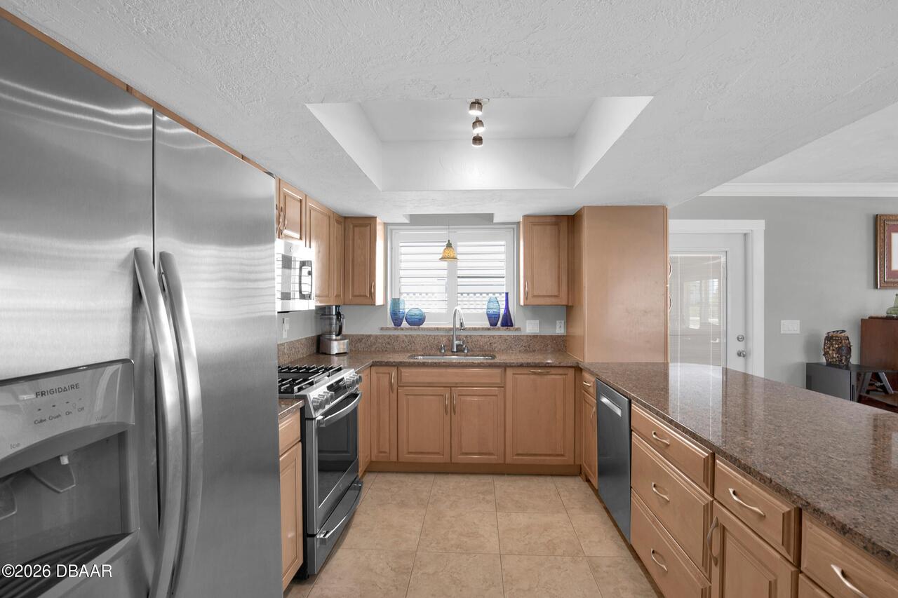 Listing Photo 16
