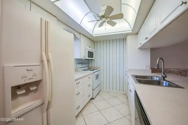 Listing Photo 15