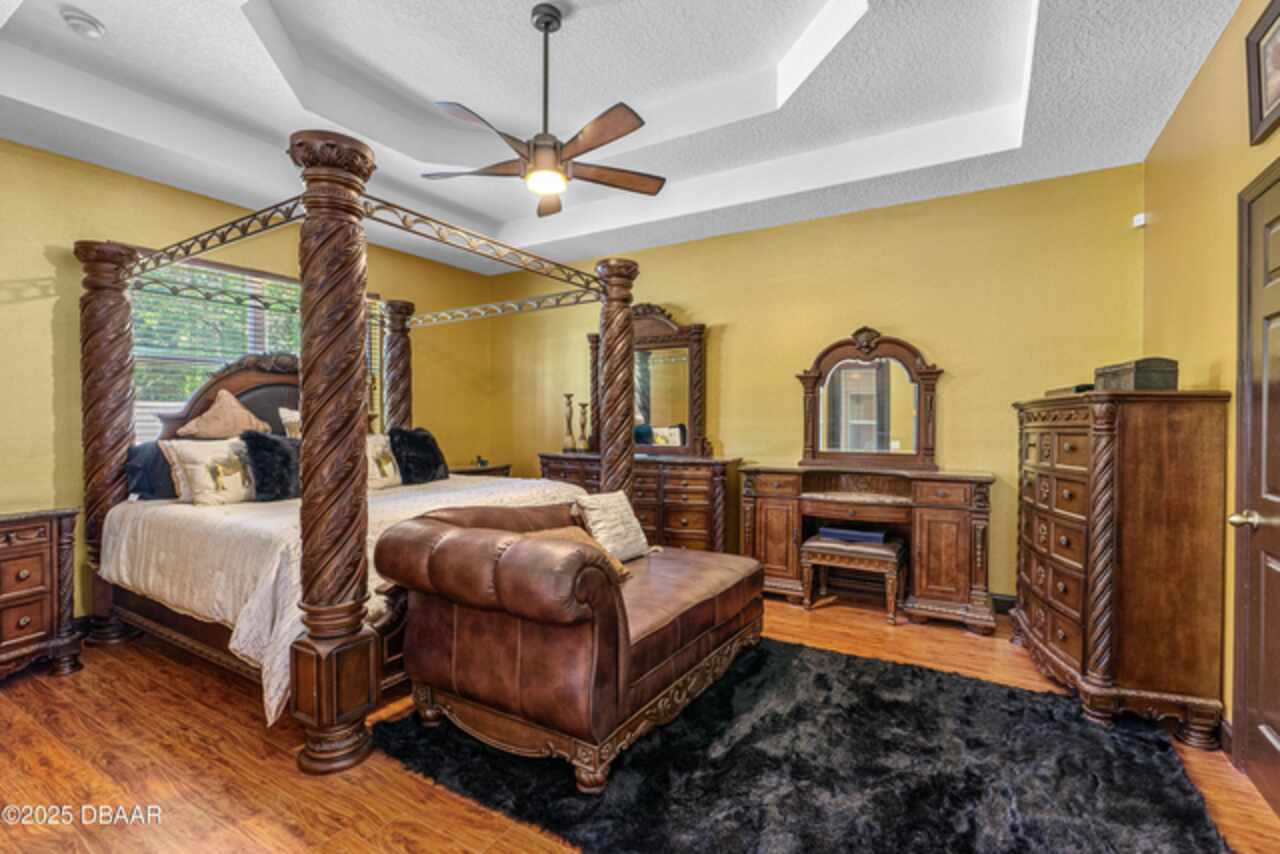 Listing Photo 19