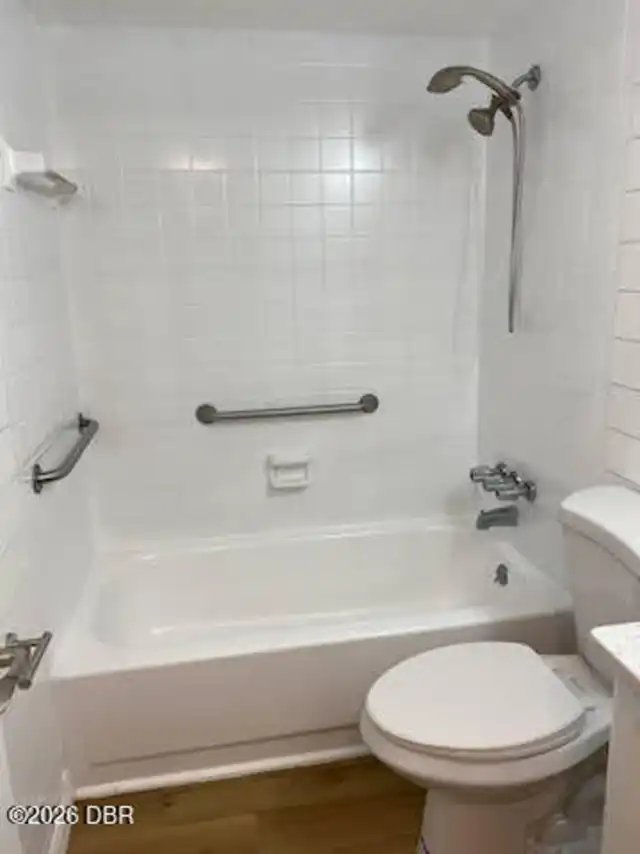 Listing Photo 7