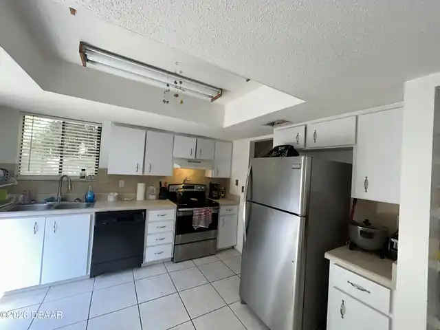 Listing Photo 17