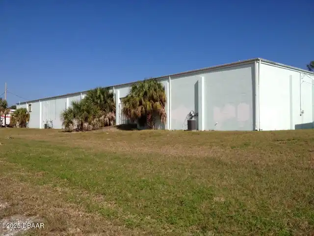 Listing Photo 8