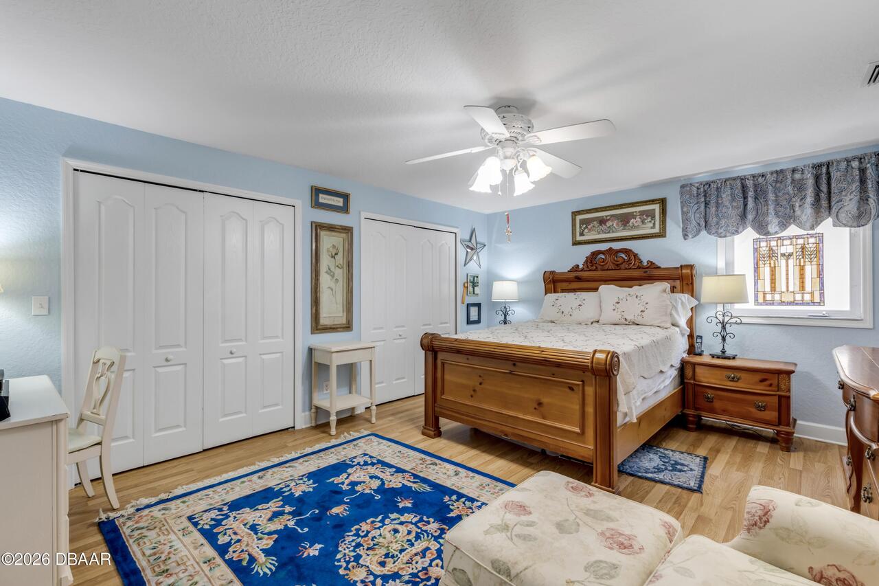 Listing Photo 17