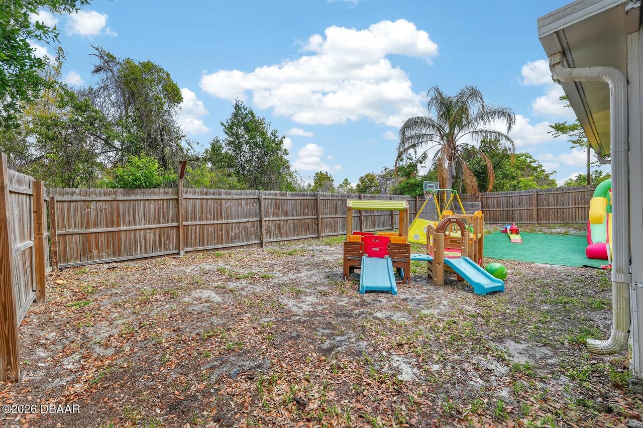 Listing Photo 28