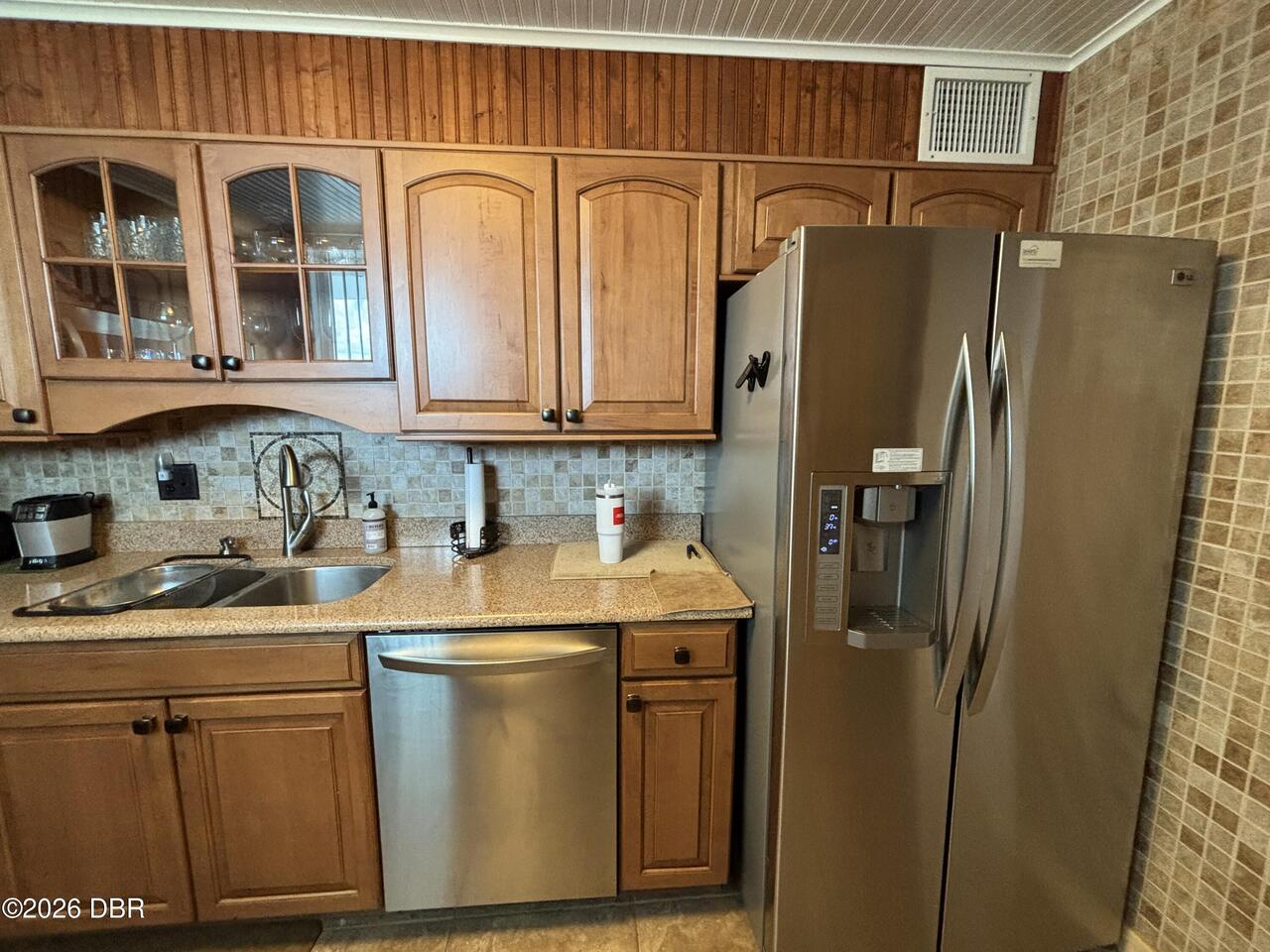 Listing Photo 7