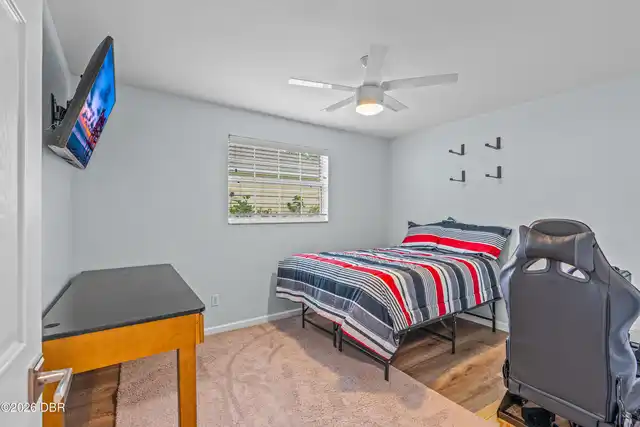 Listing Photo 18