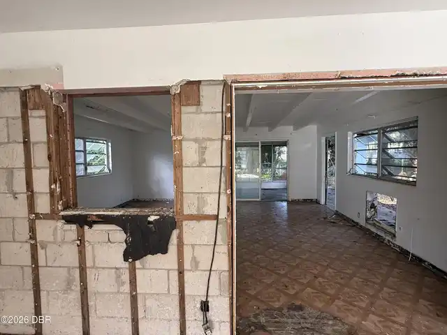 Listing Photo 15