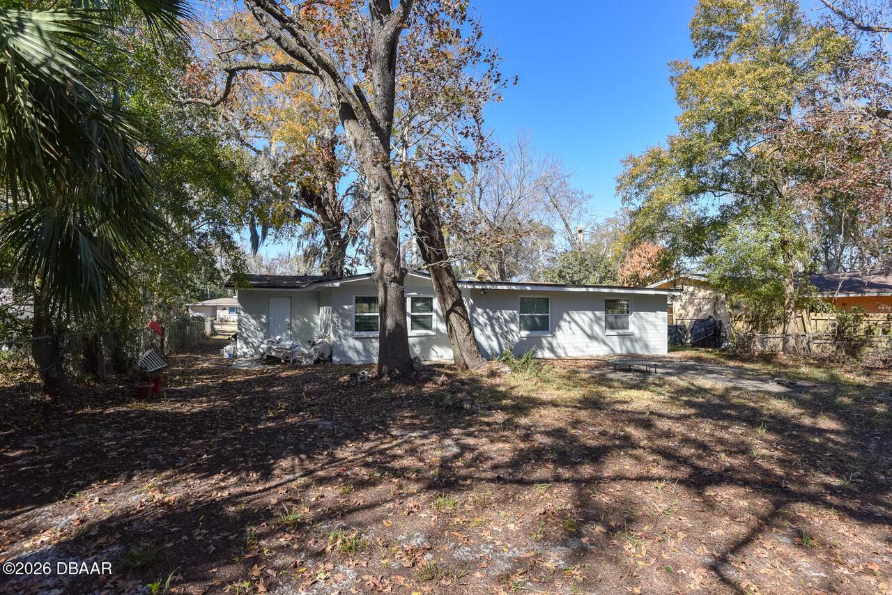 Listing Photo 10