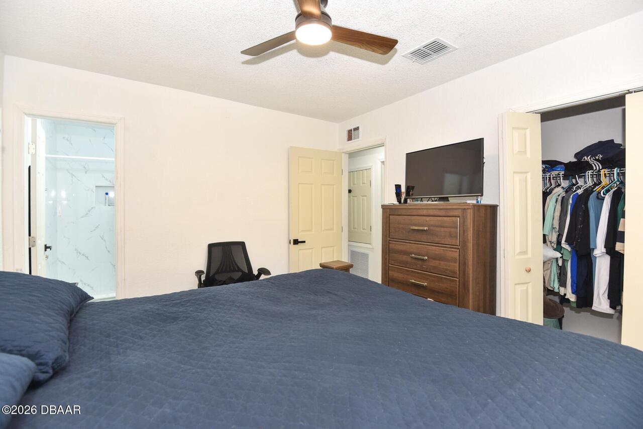 Listing Photo 38