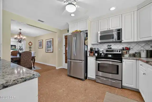 Listing Photo 22