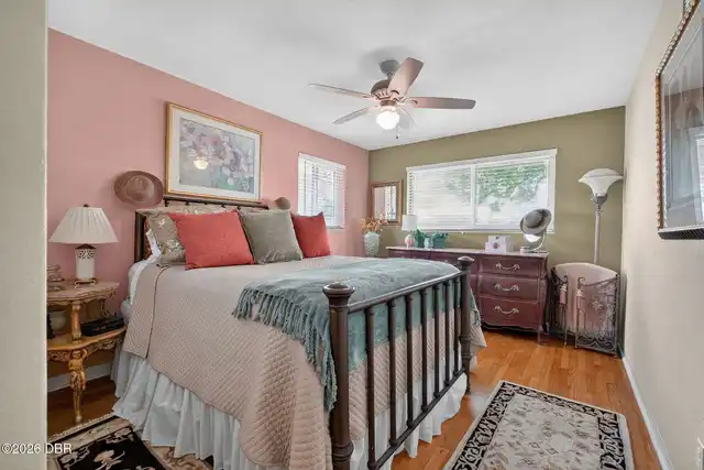 Listing Photo 33