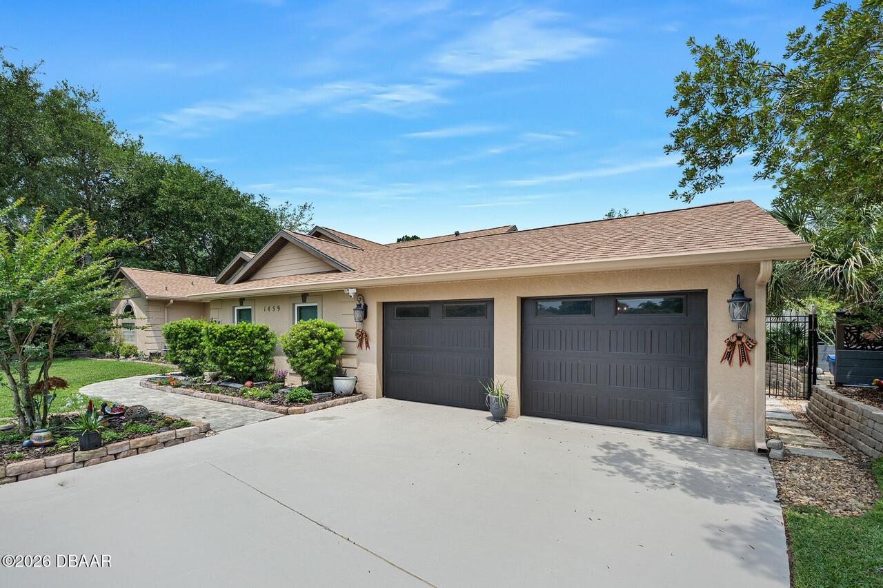 Listing Photo 11