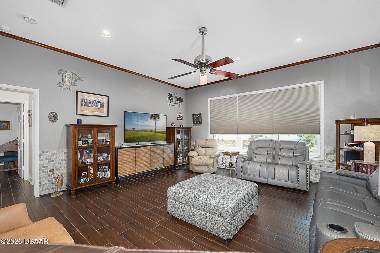 Listing Photo 45