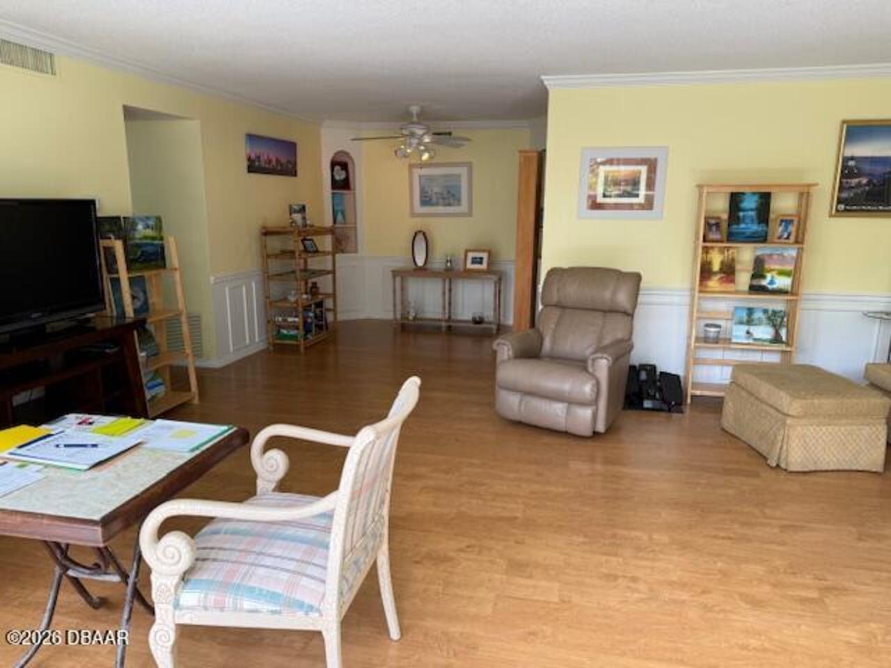 Listing Photo 7