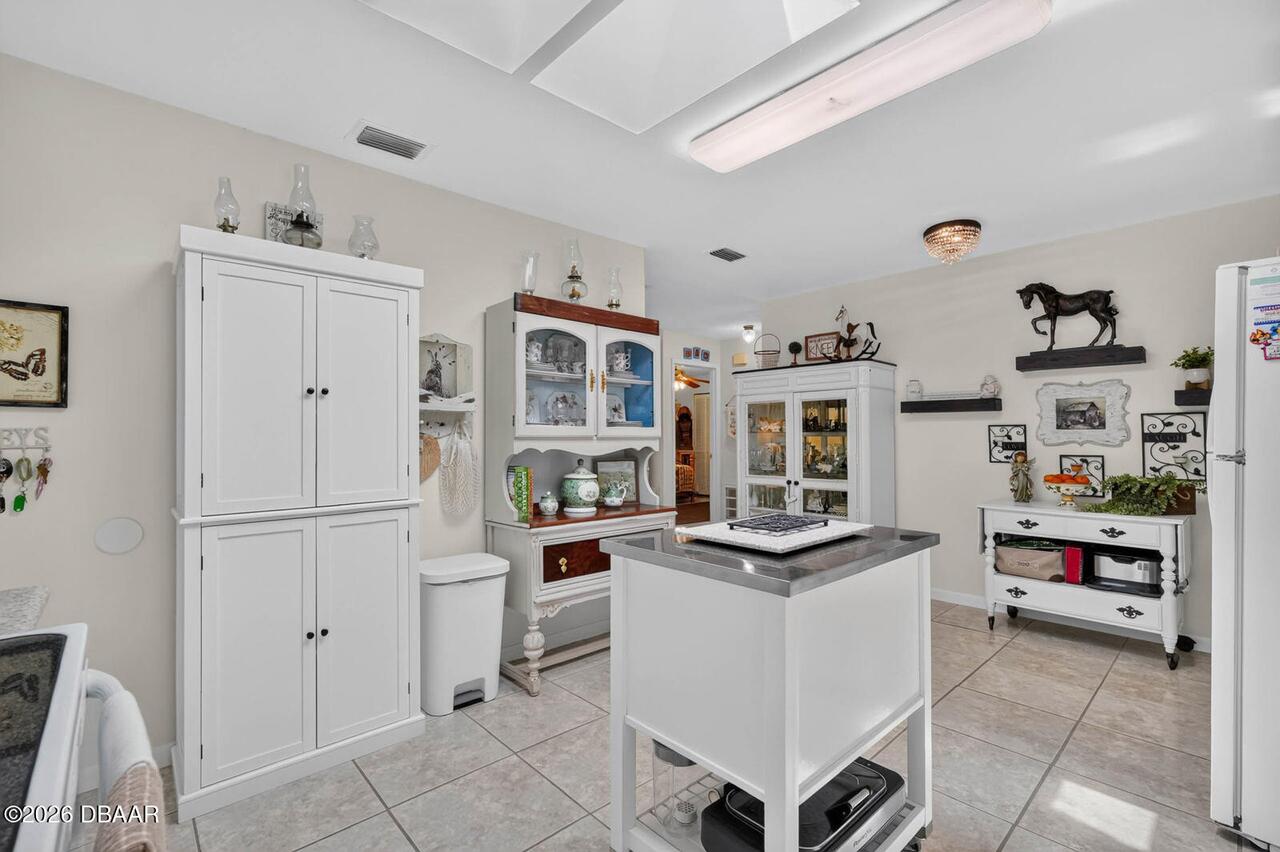 Listing Photo 32