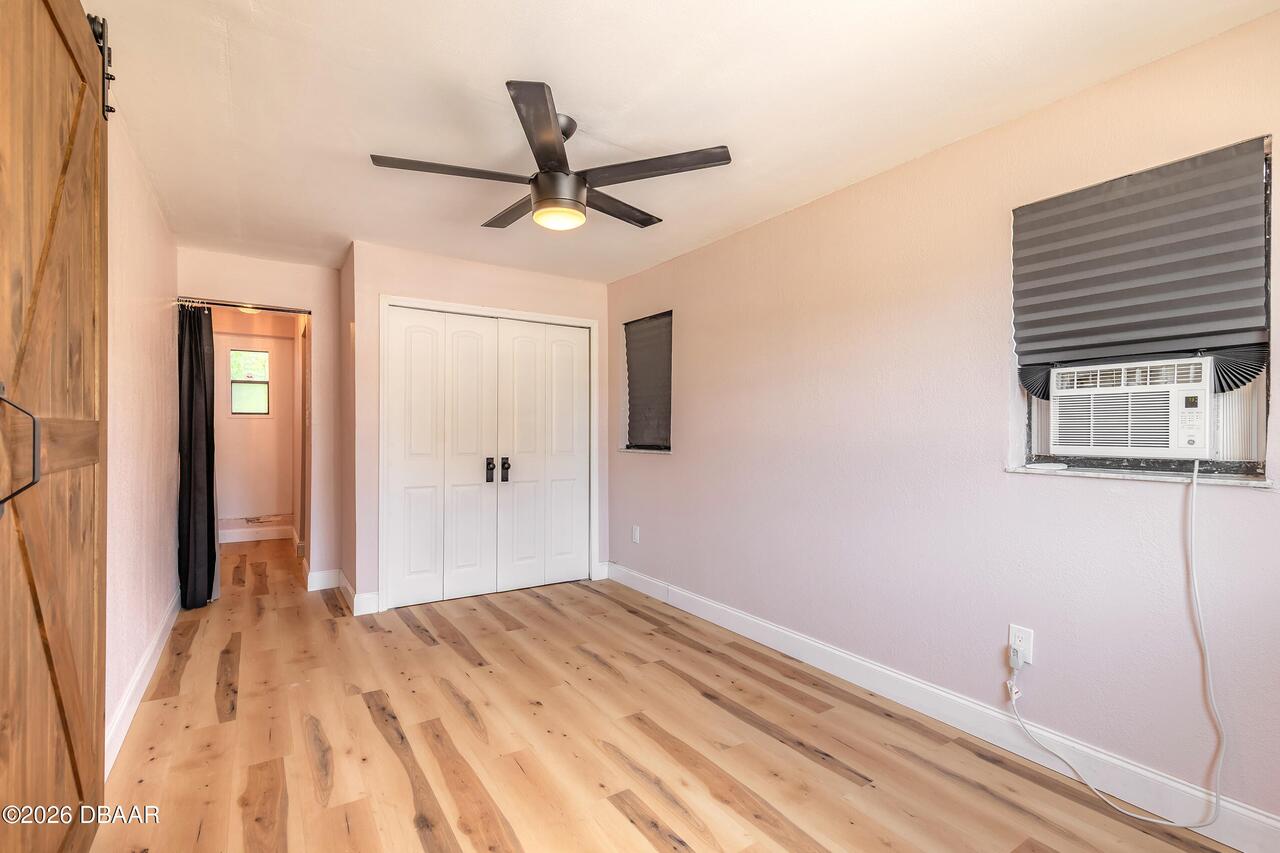 Listing Photo 8