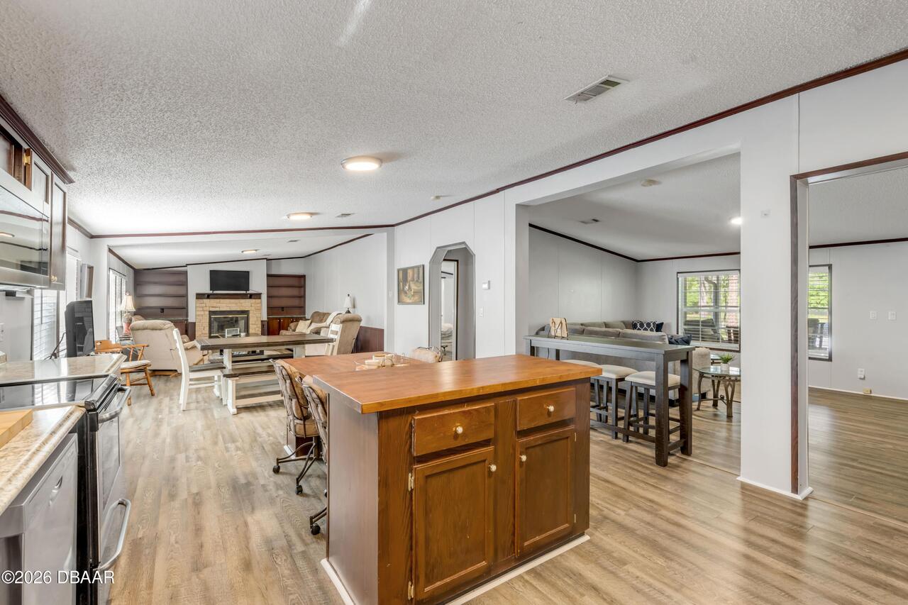Listing Photo 17