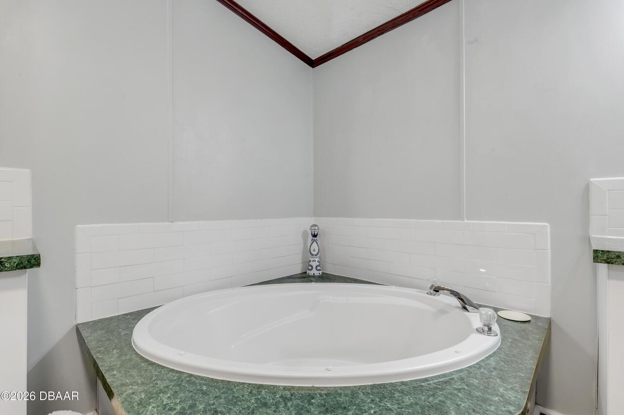 Listing Photo 42