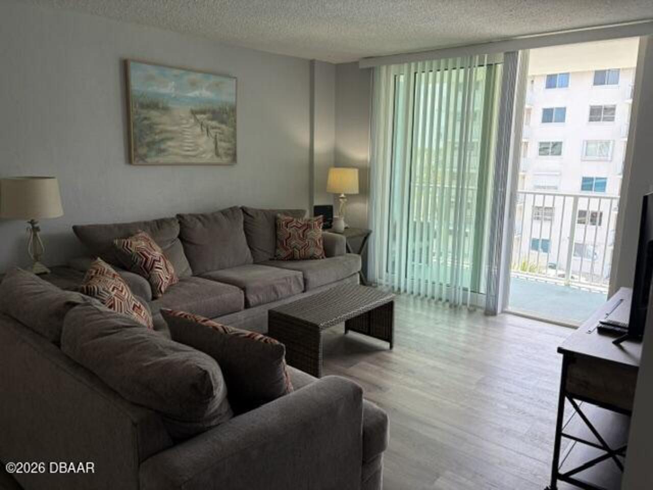 Listing Photo 7
