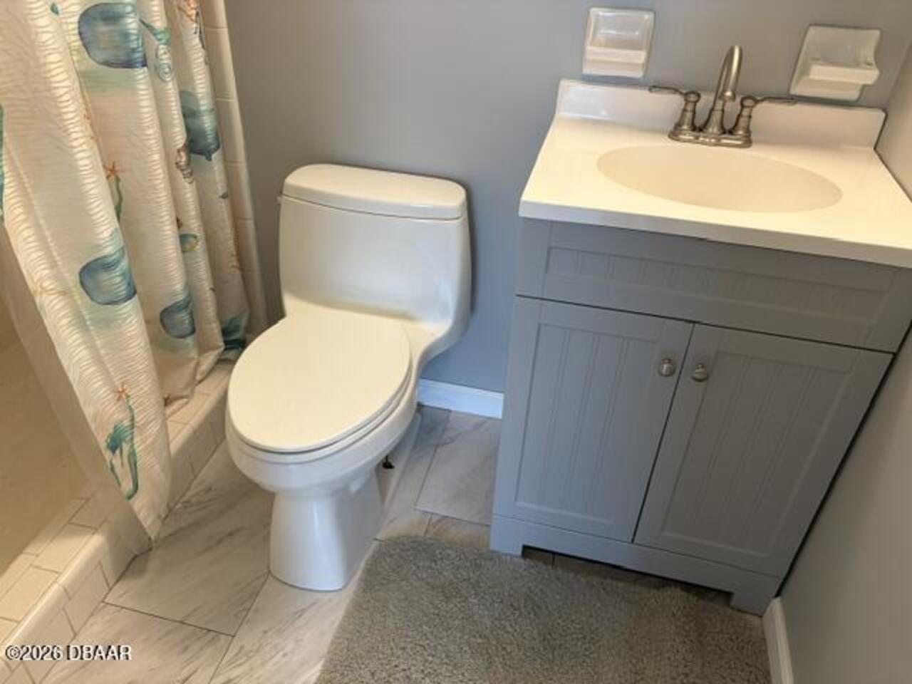 Listing Photo 11