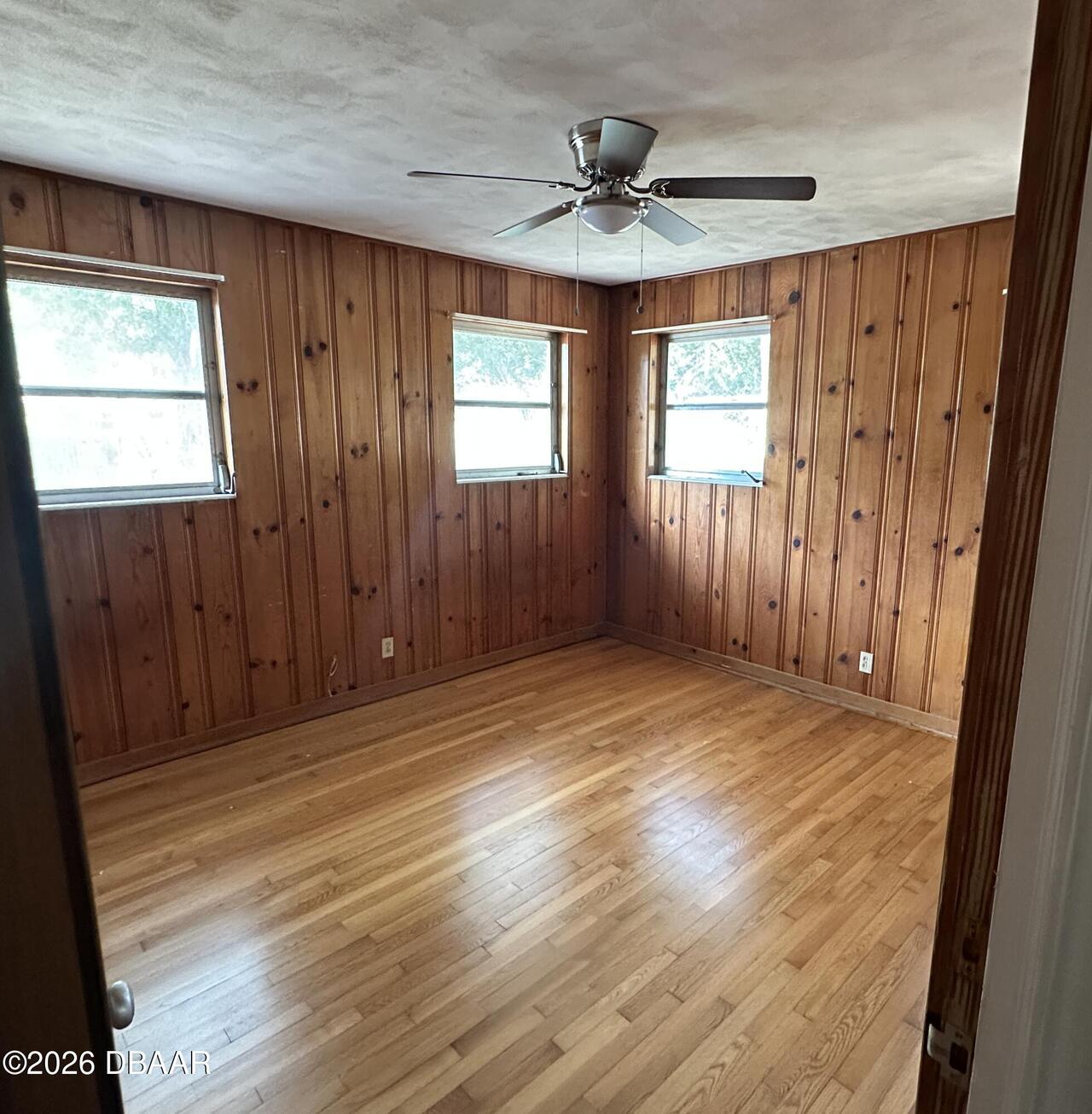 Listing Photo 7