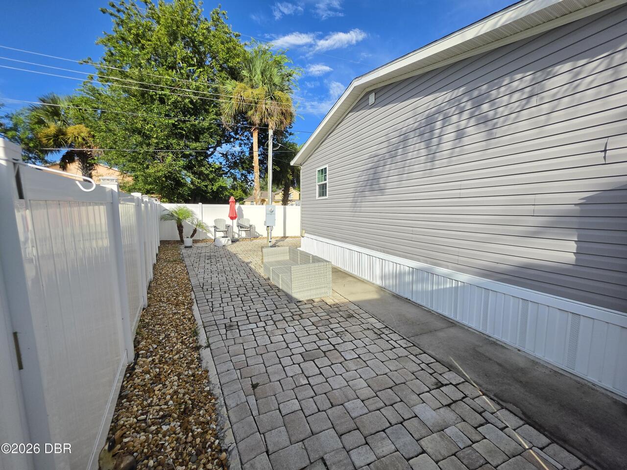 Listing Photo 16