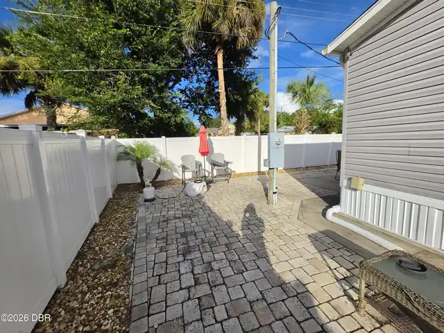 Listing Photo 17