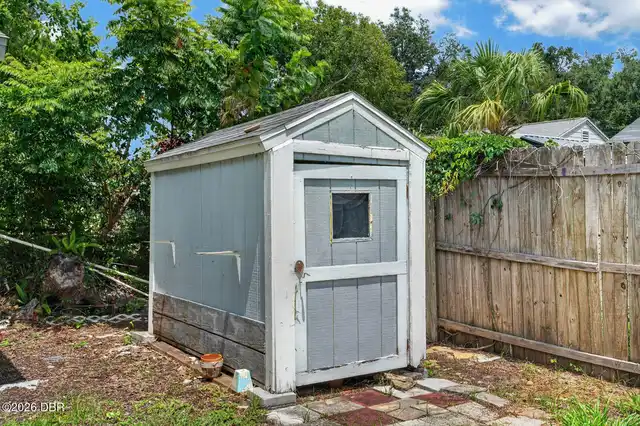 Listing Photo 25