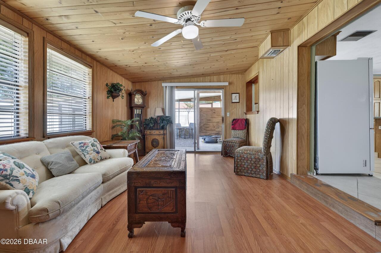 Listing Photo 18