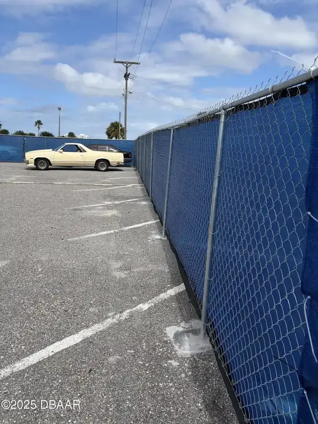 Listing Photo 14
